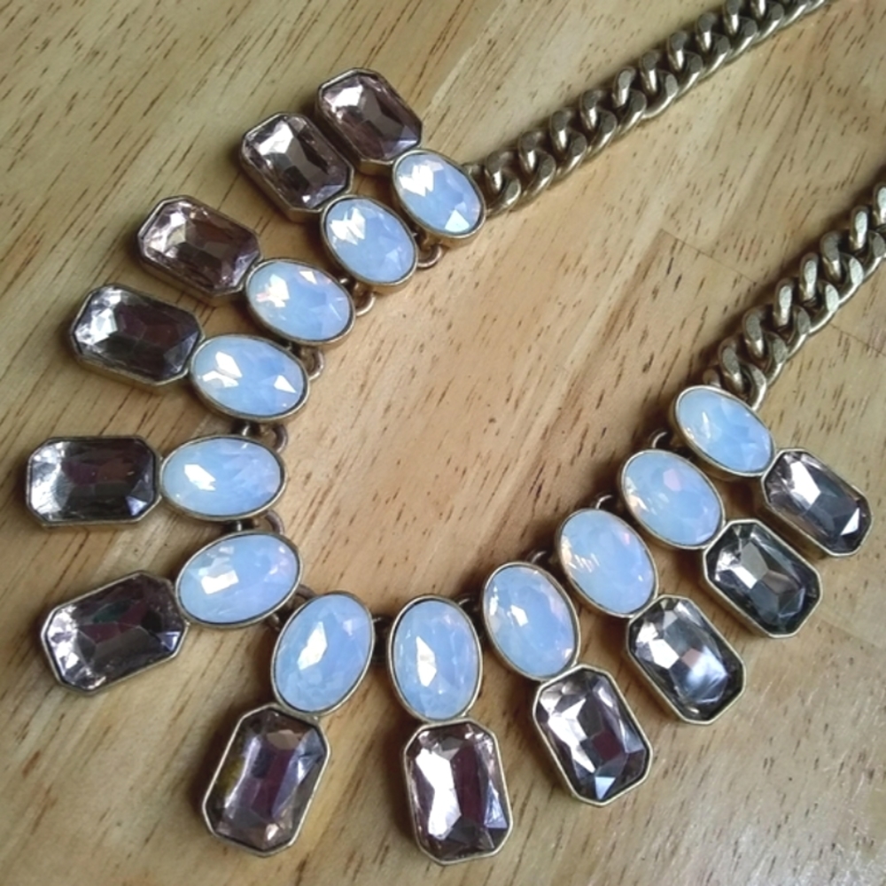 J. Crew Brûlée Iridescent Necklace Cuban Link Drop Pearly Champagne Cream White